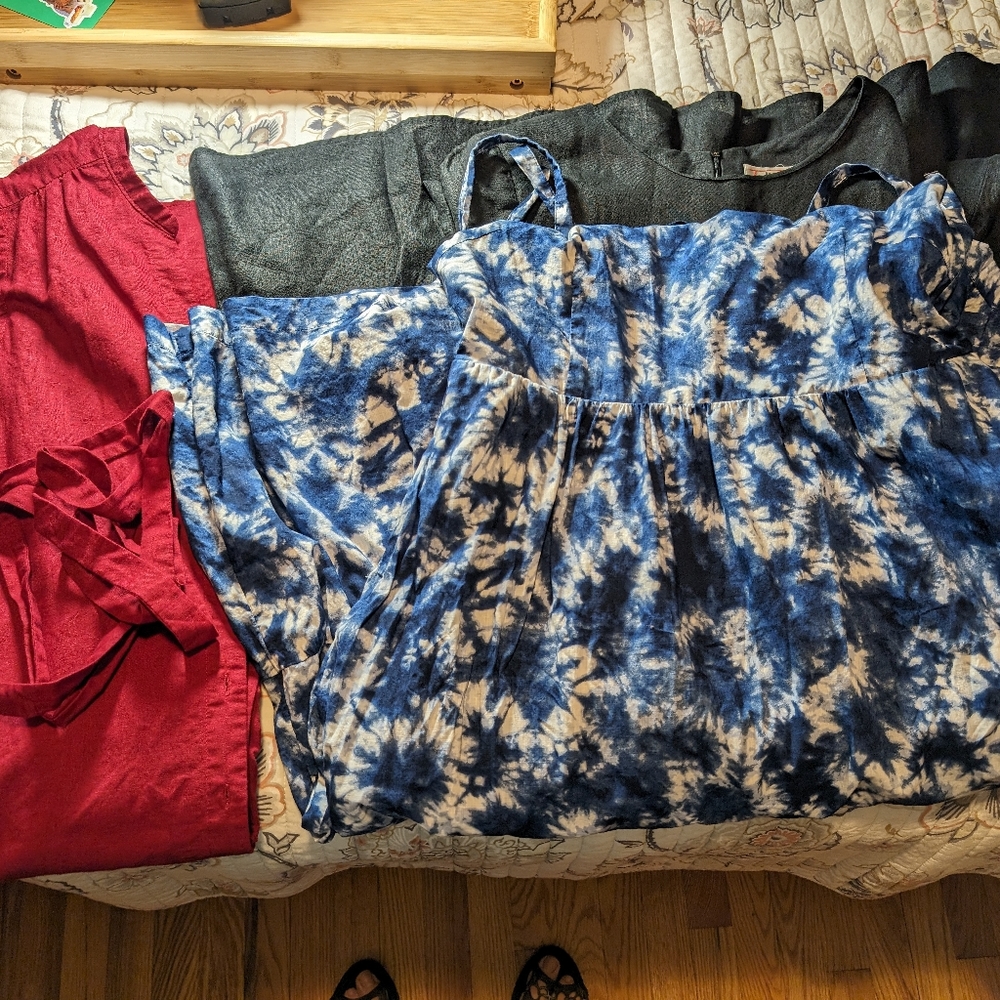 RESALE Lot of 3 dresses size 10 / 12 Women's Lrg > Banana Republic, Talbots, Gap